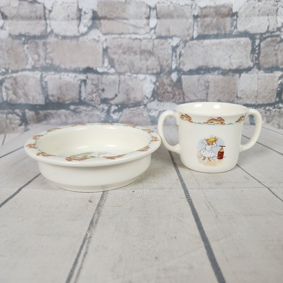 Royal Doulton Bunnykins Baby Bowl and 2 Handled Mug Set Earthenware Cream - Picture 11 of 11